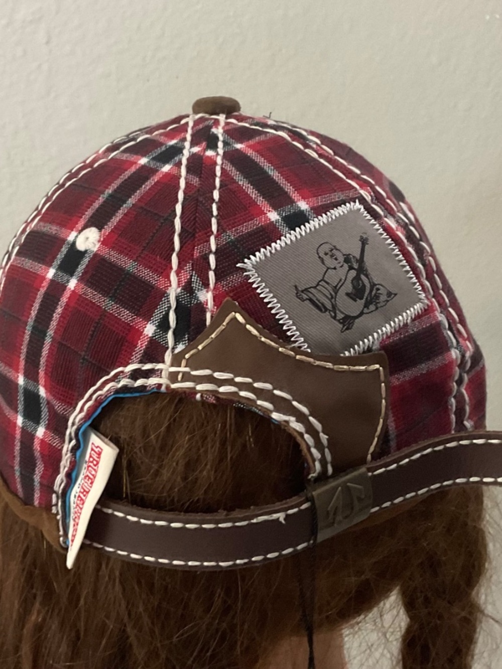 True religion Distressed Cap. - Picture 9 of 9